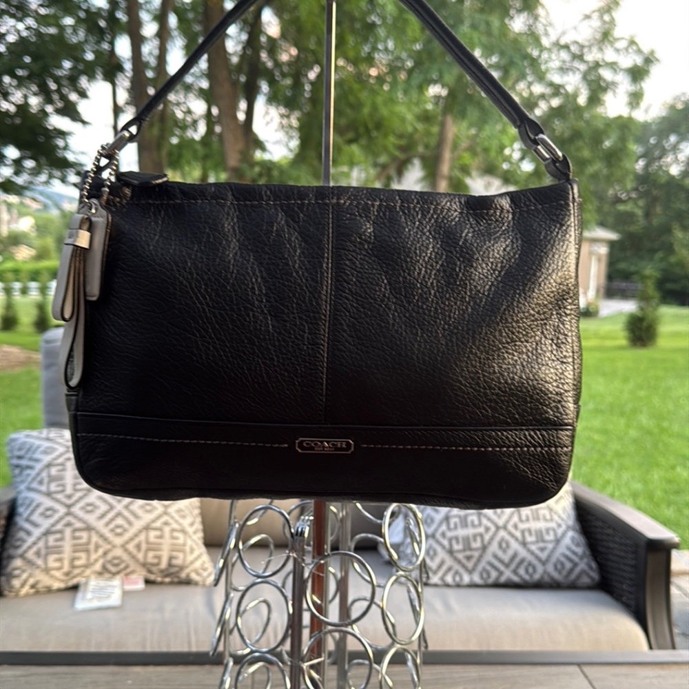 Coach Pebbled Leather Shoulder Bag (Style F2403)(Black with Teal Lining)(EUC)